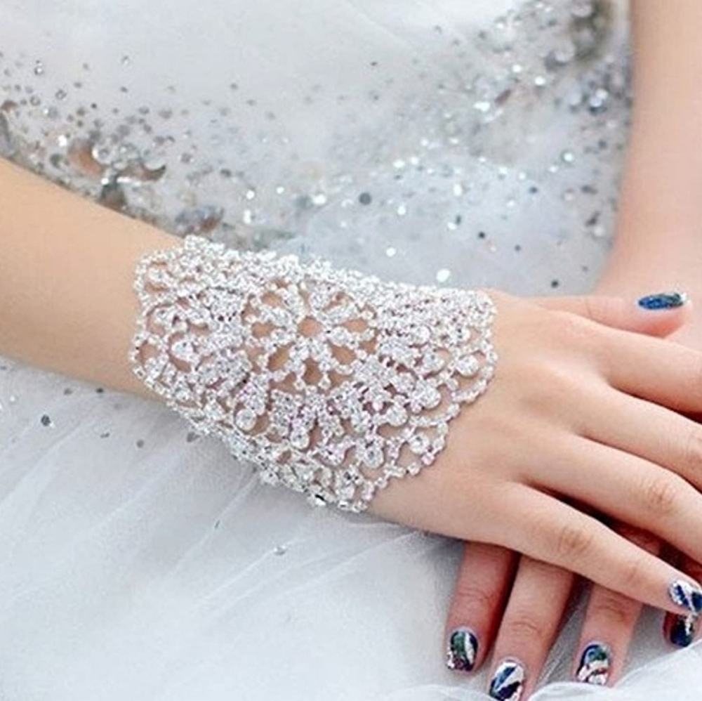 Brand New Rhinestone Bracelet